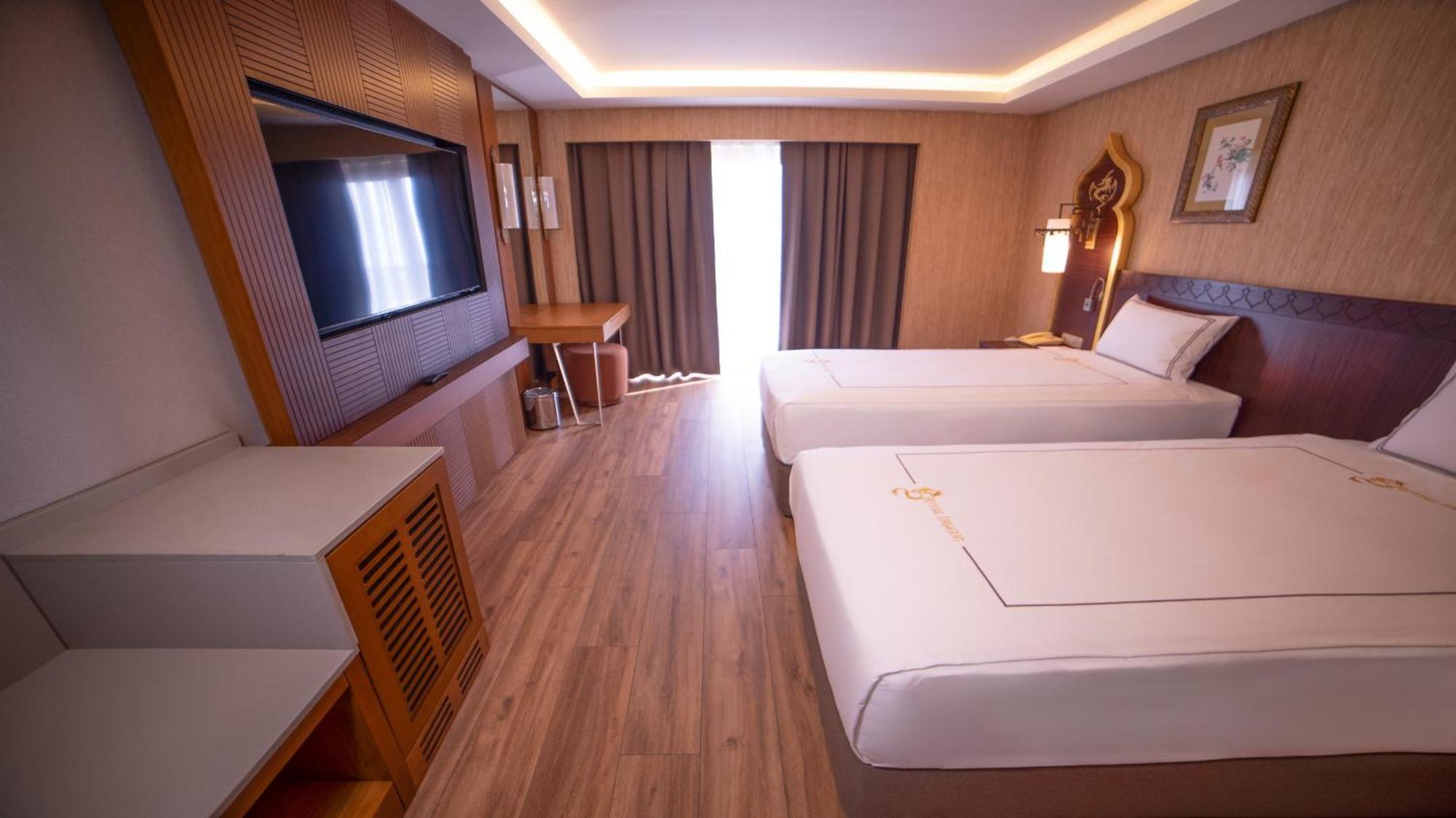 Royal Dragon Hotel Сиде Экстерьер фото