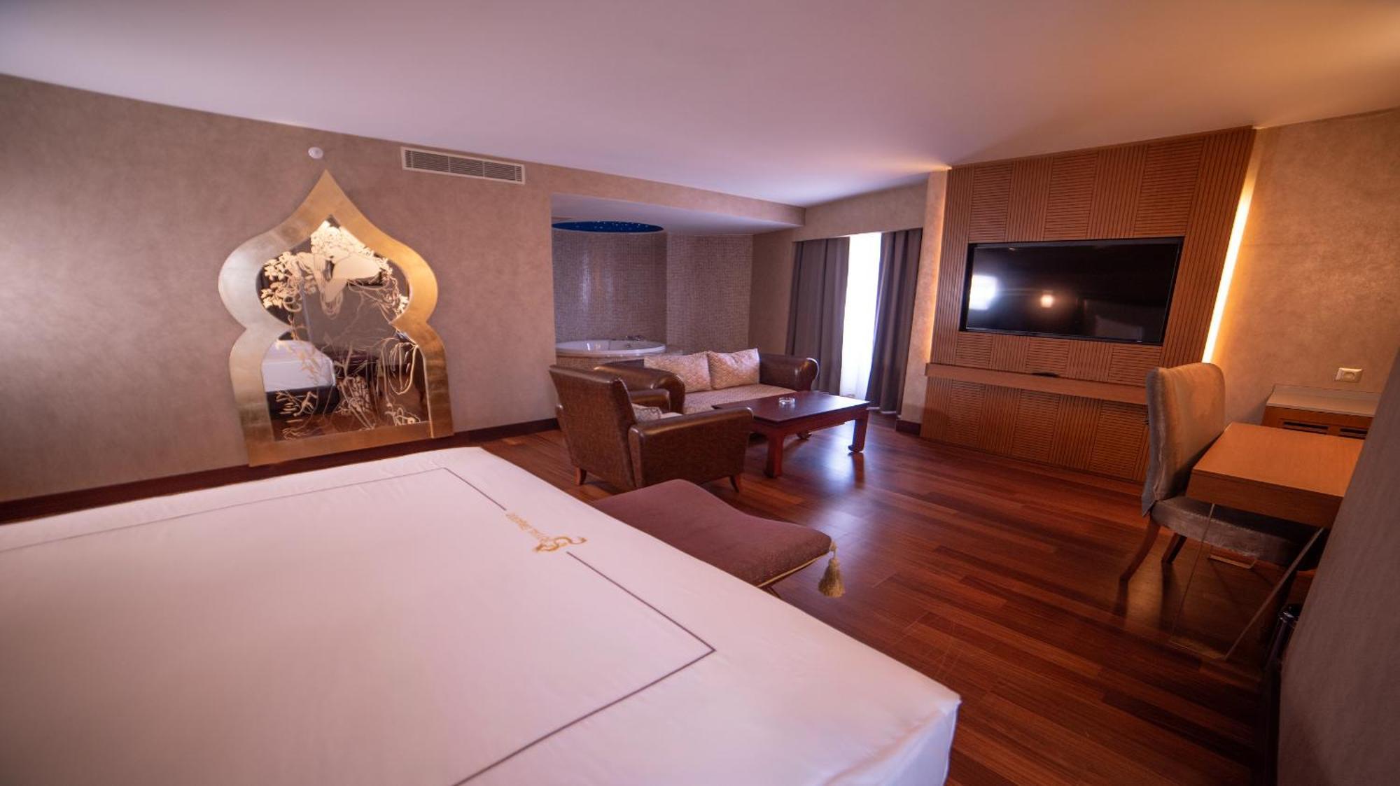 Royal Dragon Hotel Сиде Экстерьер фото