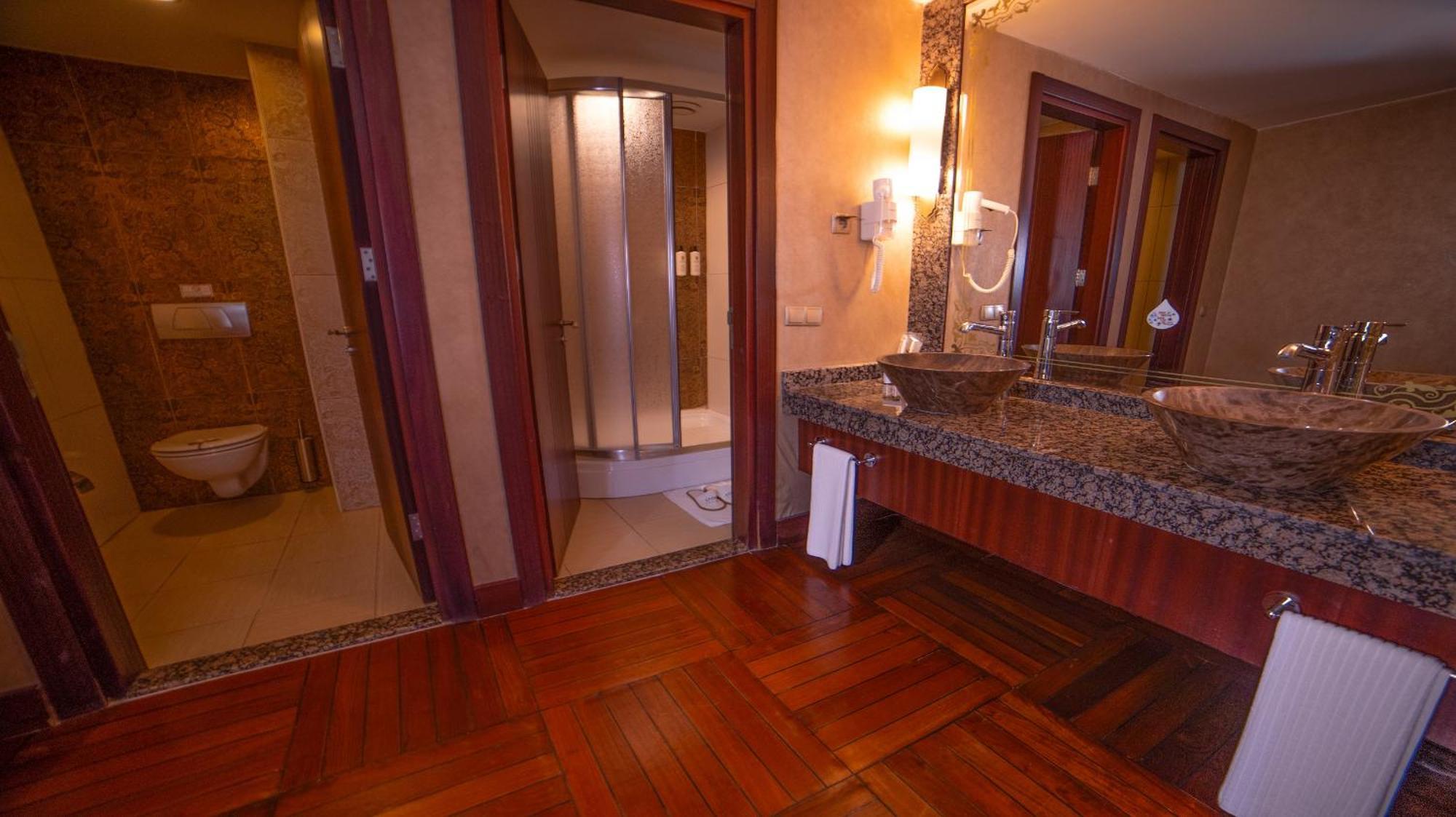 Royal Dragon Hotel Сиде Экстерьер фото